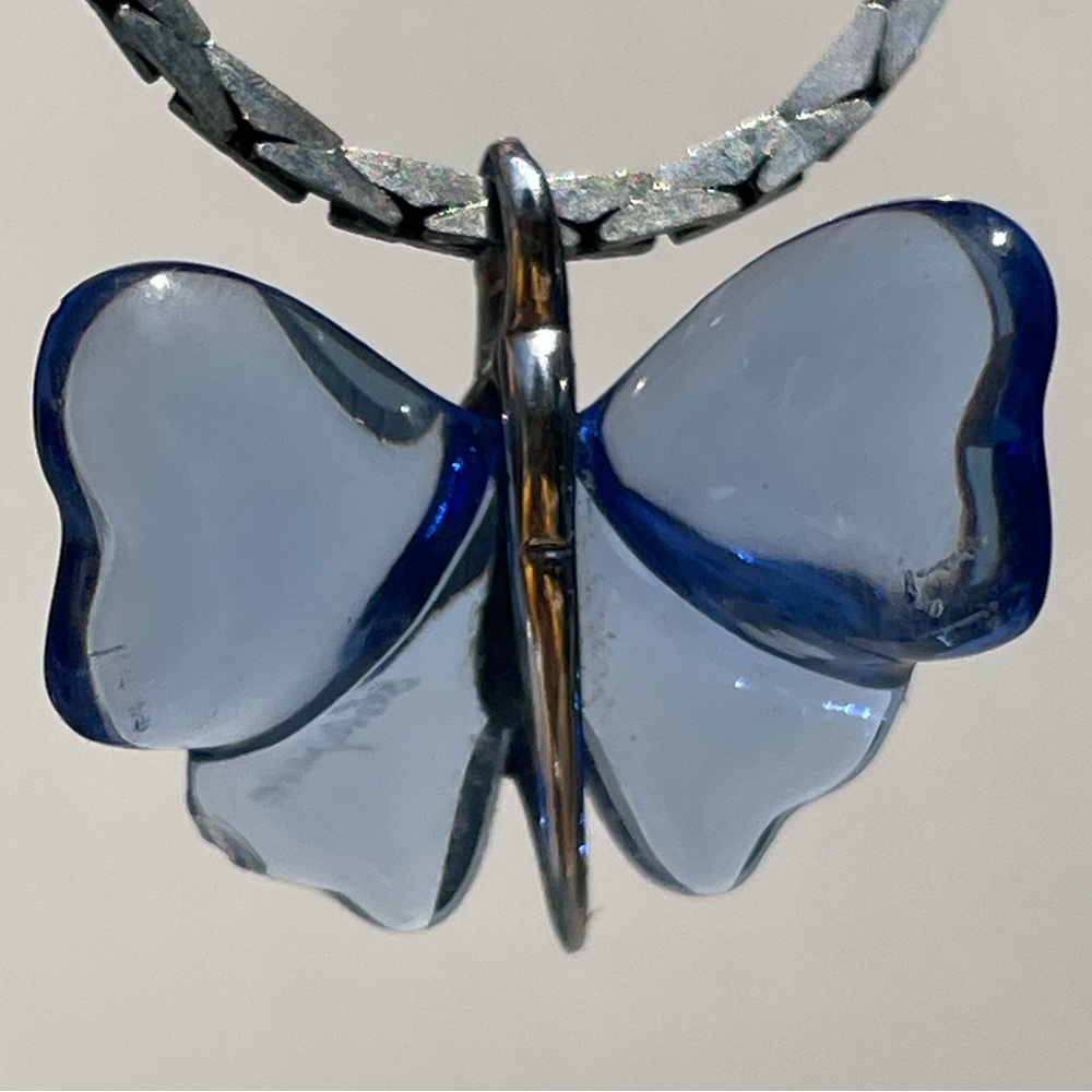 LALIQUE Papillons Butterfly Crystal Necklace blue pendant Sterling silver used - Picture 13 of 13